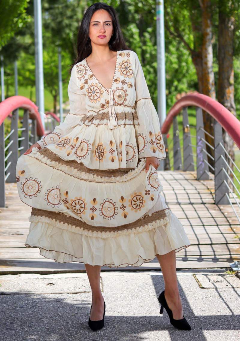 JASRA LONG DRESS (White)