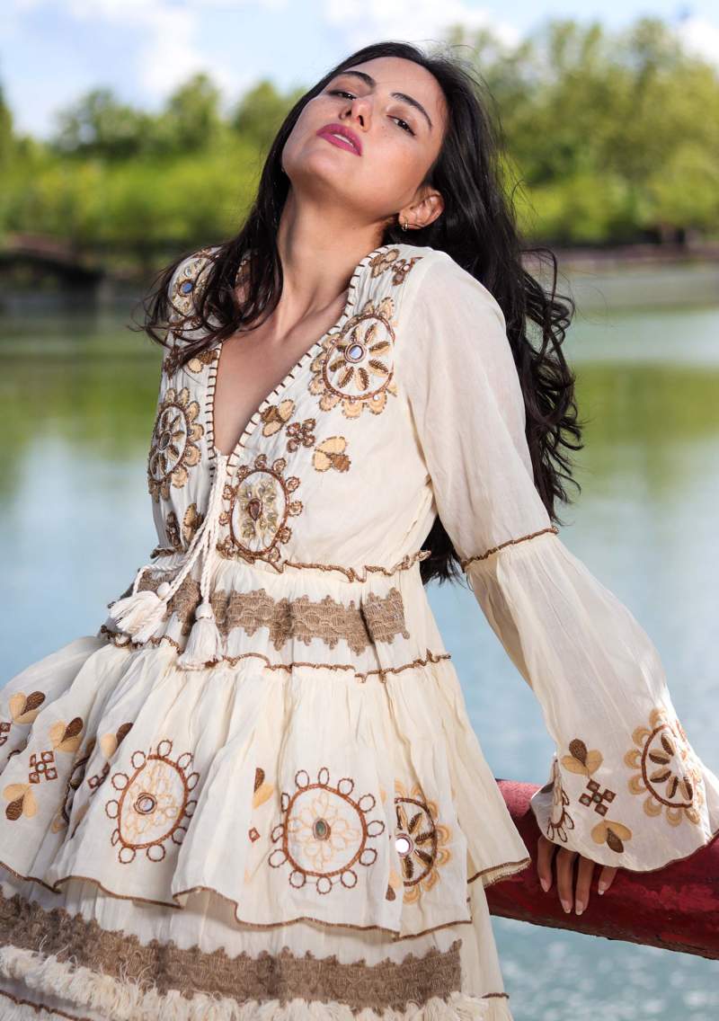 JASRA LONG DRESS (White)
